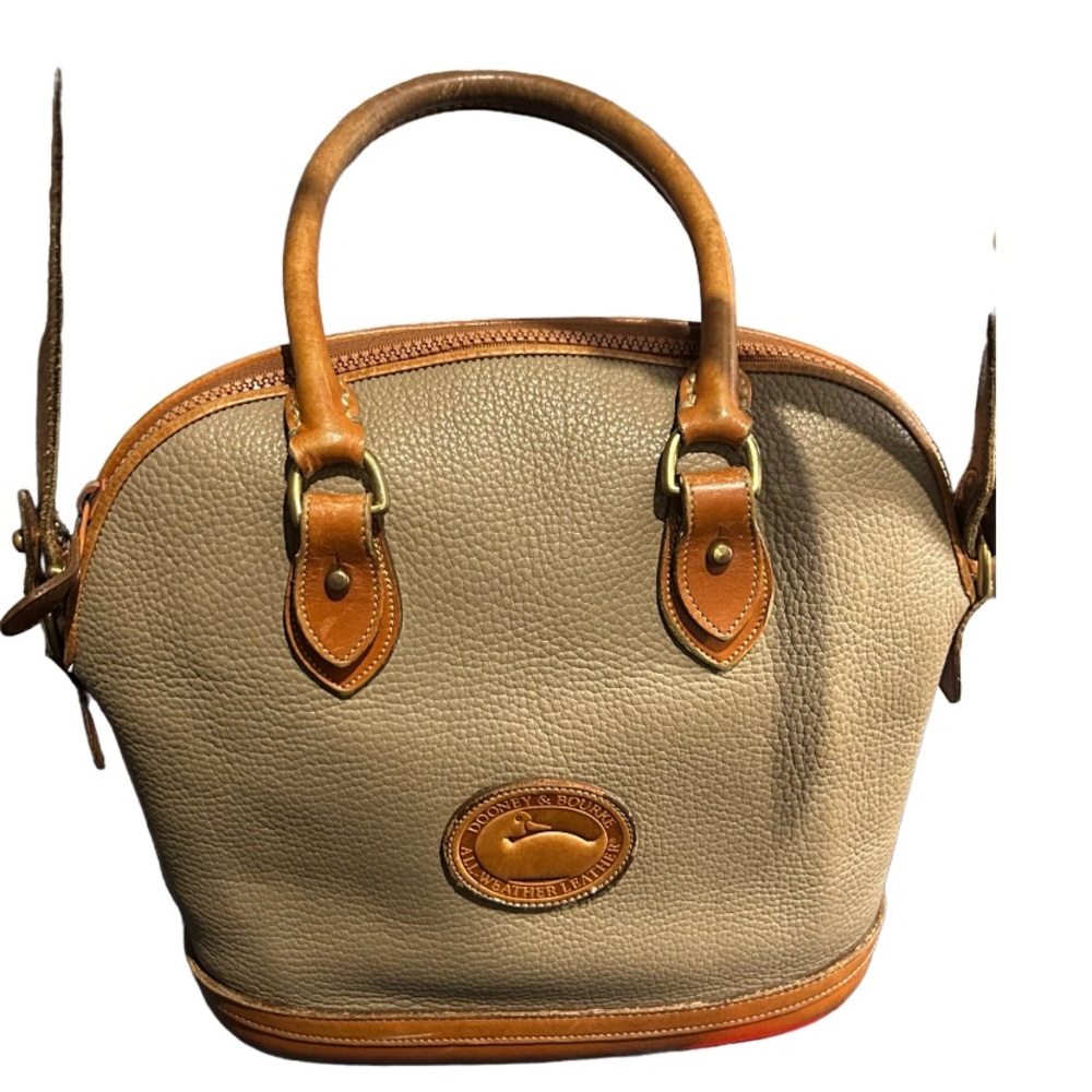 Dooney & Bourke leather shoulder bag EUC